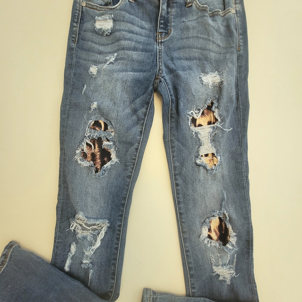 Judy Blue Skinny Jeans with Distressed Animal Print Accents, Size 28